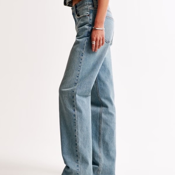 Abercrombie & Fitch The ‘90s Baggy Low Rise - Picture 3 of 6